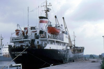 YAKOV REZNICHENKO 270682a.jpg