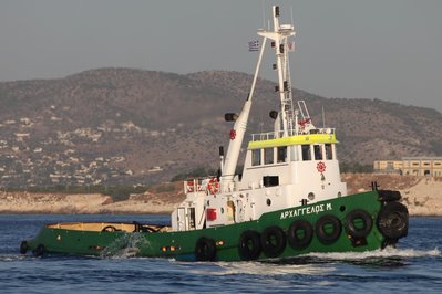 Archaggelos_M.jpg (333.95 KiB) Viewed 13250 times Archaggelos_M.jpg