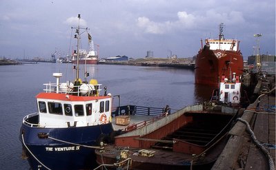 TIE VENTURE IV 170397a.jpg