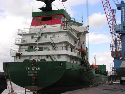 TRISTAR030805B.jpg