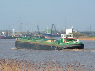 GLADYSLILLIAN1957110405B.jpg