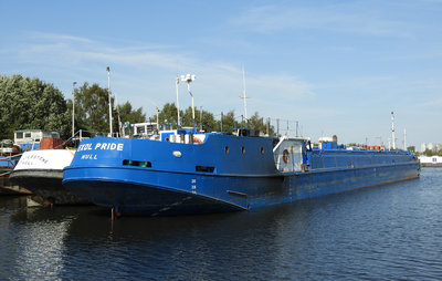 EXOLPRIDE010918B.jpg