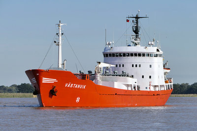 vastanvik25.jpg