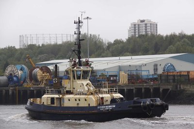 Svitzer Redbridge (2)(21.05.12).jpg
