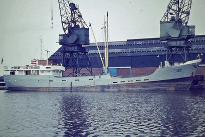 1210a.jpg
