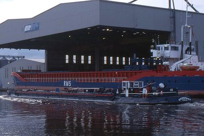 rix-osprey050405x2.jpg