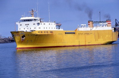 BLUE SKY 140591a.jpg