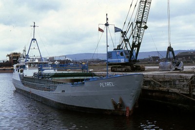 PETREL 250391a.jpg