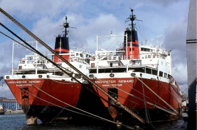 MANCHESTER RENOWN-MANCHESTER REWARD 090382a.jpg