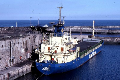 LIBRA 050382b.jpg