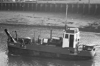 heugh030376.jpg