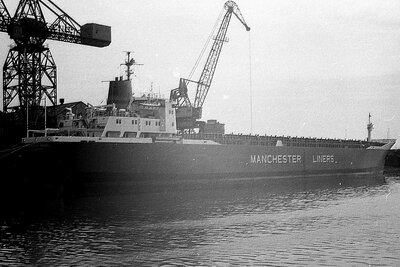 manchester renown 250574 x1.jpg