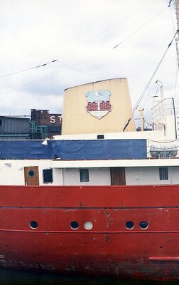 vitta theresa 060774 x2.jpg