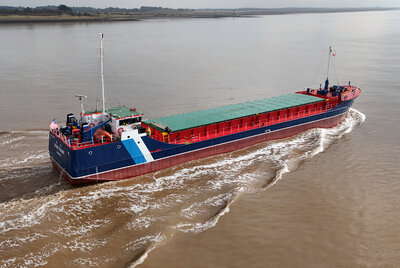 rivertrader18_D.jpg